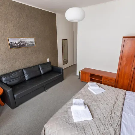 Kafka Guest house *